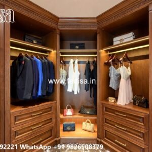 Classic Wardrobe Design with Rich Carvings No-714