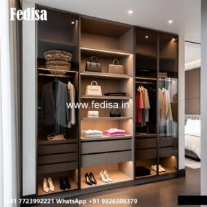 Traditional Wardrobe Design with Rich Craftsmanship No-796