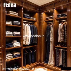 Royal Closet Design with Decorative Details No-805