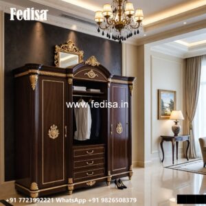 Luxury Traditional Wardrobe with Mirror Finish No-812