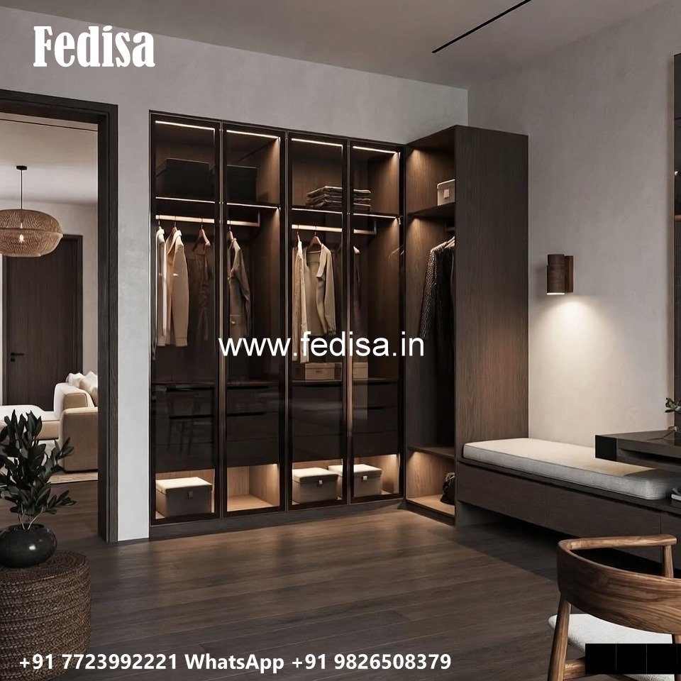 Antique Wooden Wardrobe Design for Homes No-1555