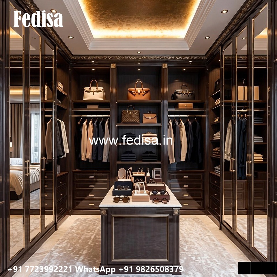 Elegant Wooden Wardrobe with Decorative Carving No-1649