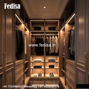 Classic Bedroom Wardrobe with Decorative Finish No-1654