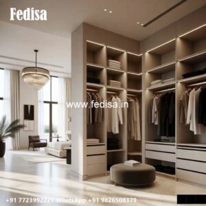 Luxury Classic Closet for Spacious Homes No-1657