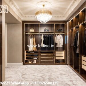 Elegant Closet Design with Decorative Charm No-1779