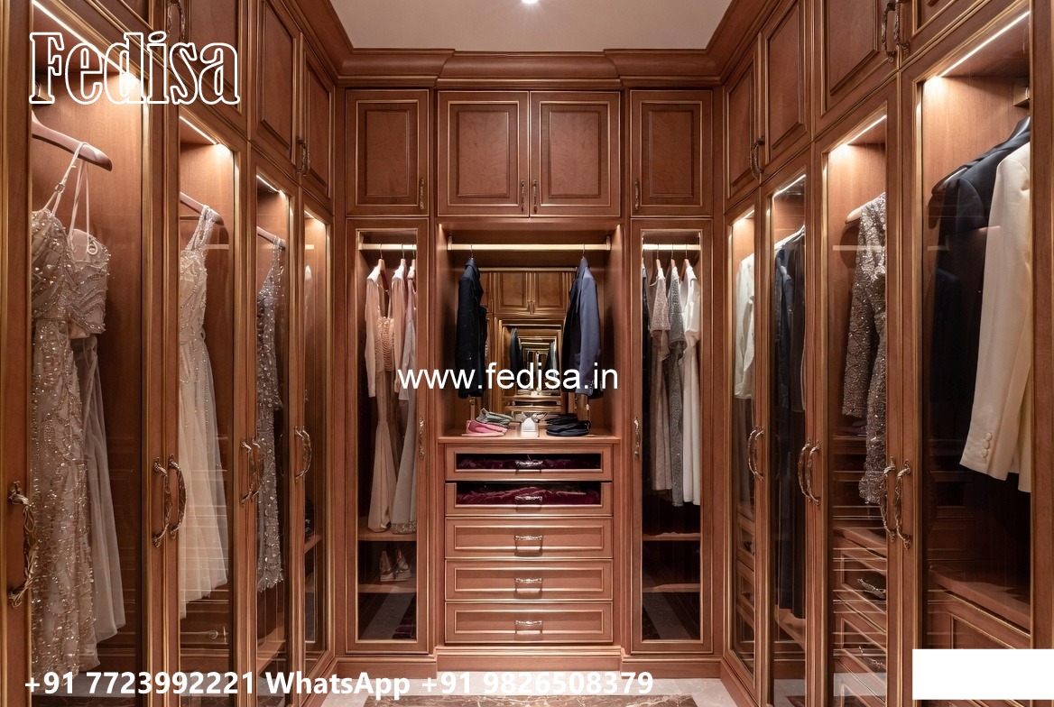 Traditional Wardrobe Design with Elegant Craftsmanship No-1794