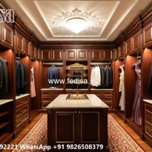 Vintage Closet Design with Rich Texture No-2524