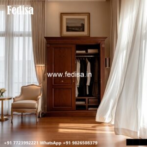Classic Bedroom Closet with Artistic Carvings No-2578