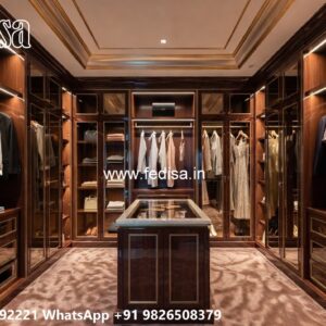 Luxury Traditional Wardrobe with Mirror Finish No-2610