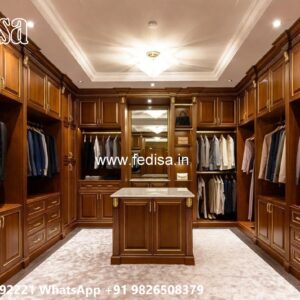 Beautiful Wardrobe Design with Mirror Finish No-2710