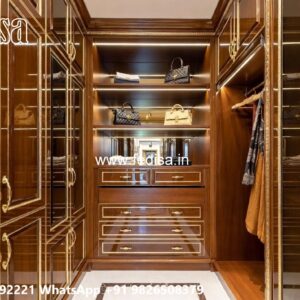 Elegant Closet Design with Wooden Finish No-3406