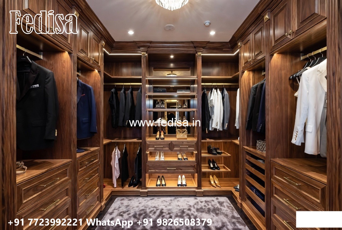 Classic Wardrobe Design with Artistic Finish No-3431
