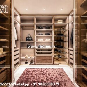 Traditional Wardrobe Design with Decorative Doors No-3468