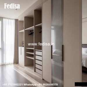 Classic Bedroom Wardrobe with Elegant Features No-3546