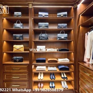 Traditional Closet Design with Timeless Appeal No-3564