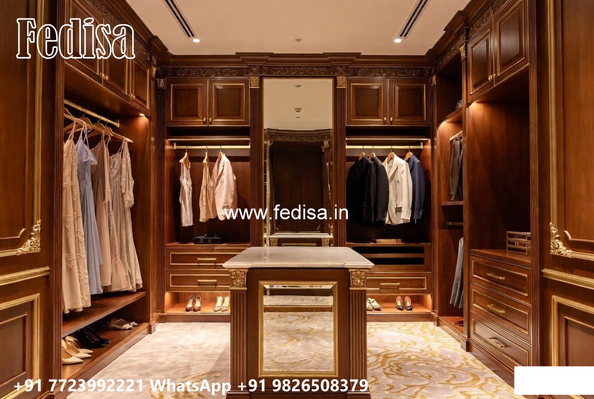 Antique Wooden Wardrobe with Elegant Finish No-3566