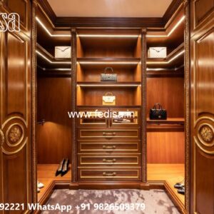 Elegant Antique Closet with Timeless Elegance No-3582