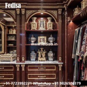 Vintage Closet Design with Rich Texture No-11932