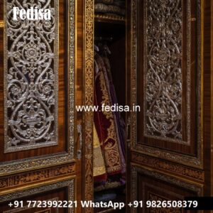 Traditional Closet Design with Premium Finish No-11970