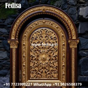 Traditional Closet Design with Artistic Beauty No-12096