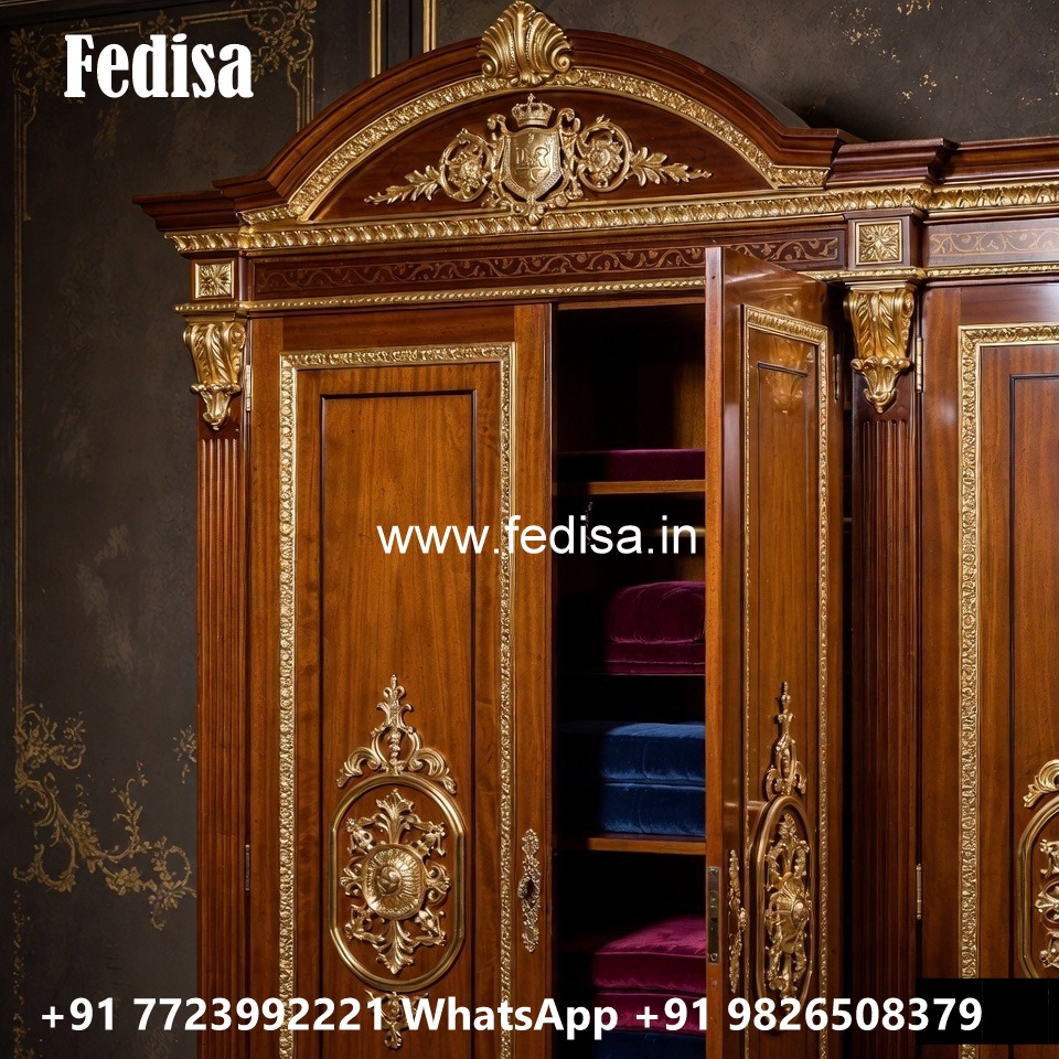 Wardrobe Design with Stylish Handle Details No-066