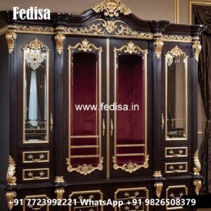 Classic Closet Design with Rich Wooden Finish No-742