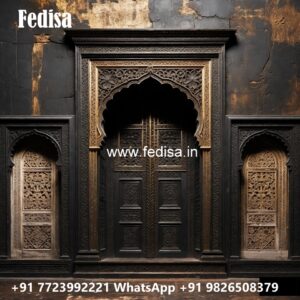 Classic Bedroom Closet with Artistic Carvings No-780