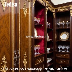Luxury Classic Wardrobe with Beautiful Details No-791