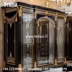 Classic Bedroom Closet with Wooden Texture No-811