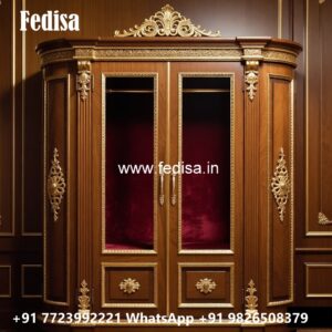 Traditional Luxury Closet with Elegant Beauty No-882
