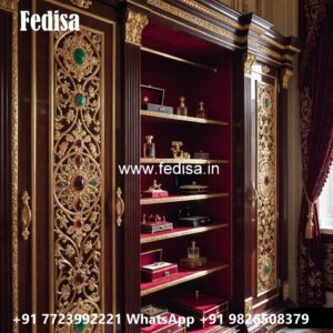 Traditional Wardrobe Design with Custom Features No-1581