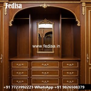 Traditional Wardrobe Design with Decorative Doors No-1670
