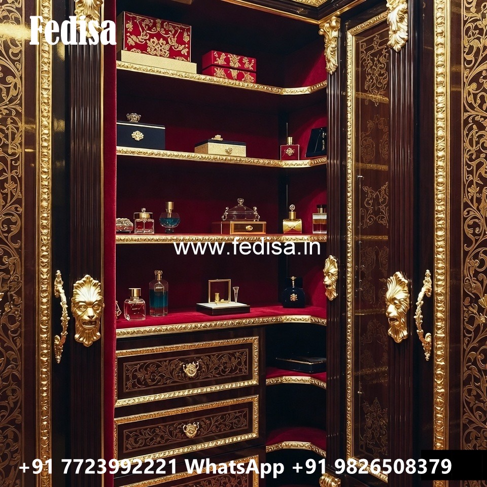 Luxury Traditional Wardrobe with Mirror Finish No-1711