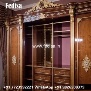 Antique Closet Design with Wooden Craftsmanship No-1717