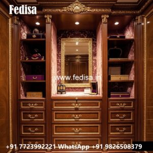 Traditional Closet Design with Decorative Elegance No-1725
