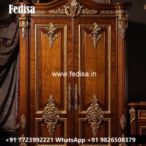 Vintage Closet Design with Rich Texture No-2524