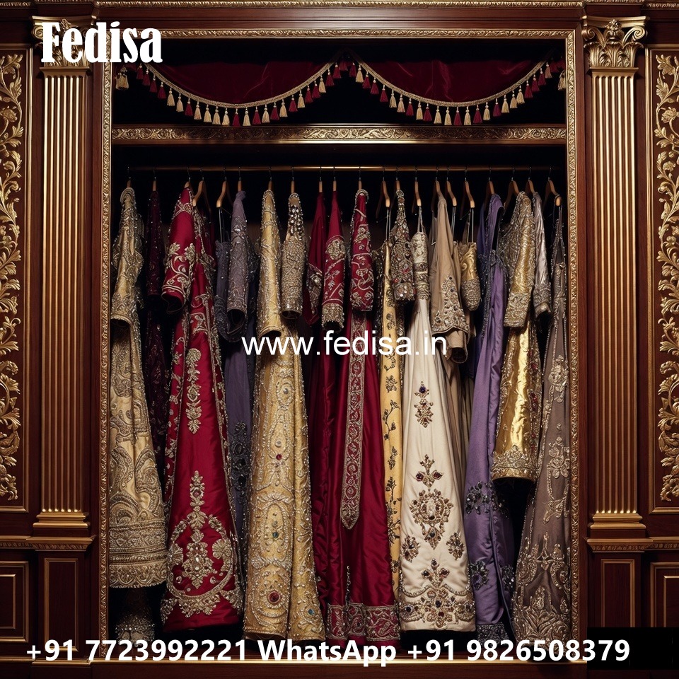 Traditional Wooden Wardrobe with Elegant Touch No-2537
