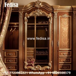 Traditional Wardrobe Design with Artistic Details No-2551