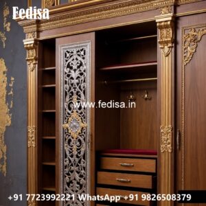 Luxury Traditional Wardrobe with Mirror Finish No-2610