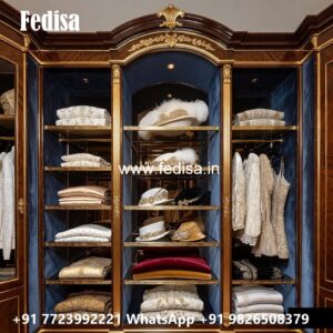 Traditional Bedroom Closet with Elegant Decor No-2653