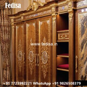 Royal Luxury Closet with Decorative Elegance No-3572