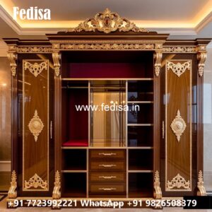 Traditional Luxury Closet with Elegant Beauty No-3579