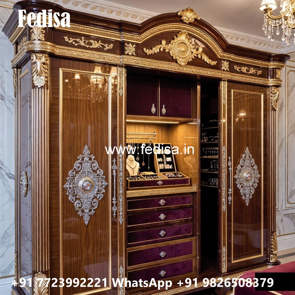 Classic Closet Design with Artistic Elegance No-4396