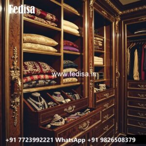 Traditional Luxury Closet with Wooden Beauty No-4444