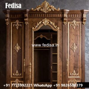 Traditional Wooden Wardrobe with Artistic Craftsmanship No-4456