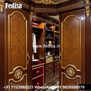Traditional Luxury Closet with Elegant Beauty No-4478
