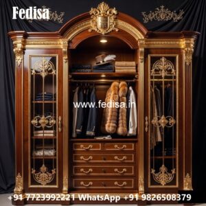 Traditional Wooden Closet with Elegant Details No-5326