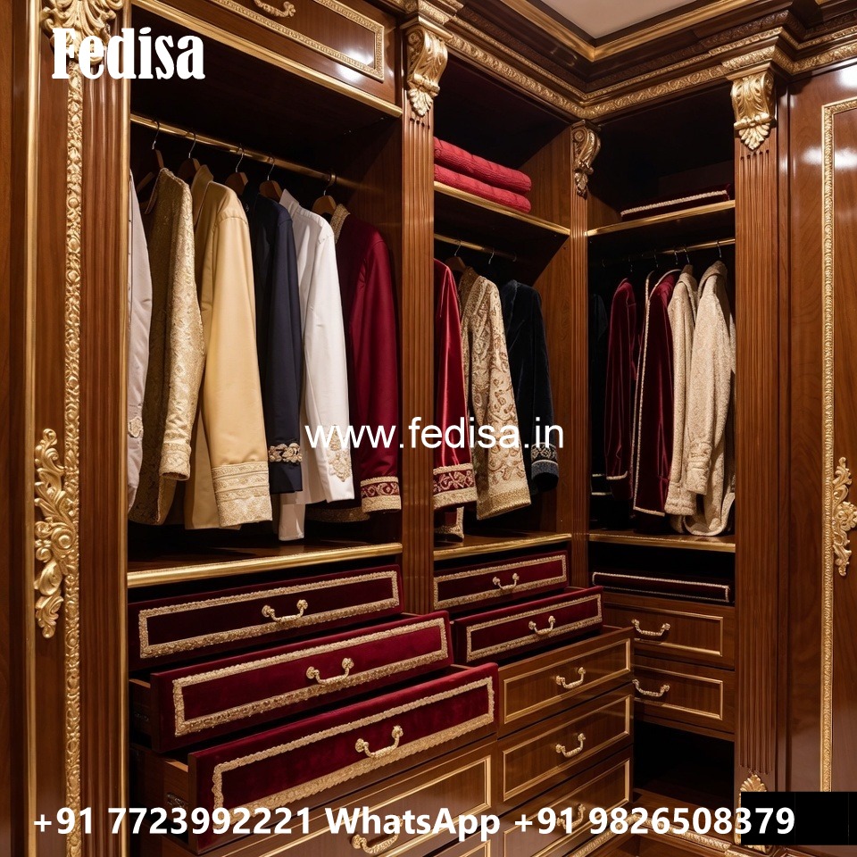Antique Wooden Wardrobe with Elegant Finish No-5364