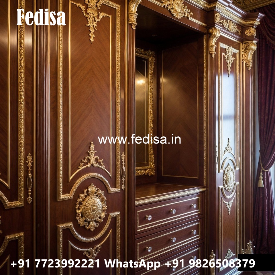 Elegant Sliding Wardrobe Design with Smart Storage No-5654