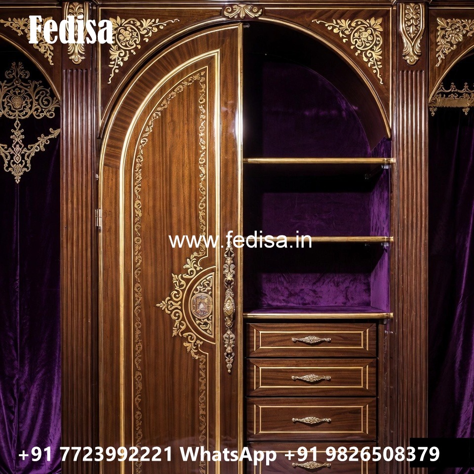 Classic Wardrobe Design with Gold Accents No-6030